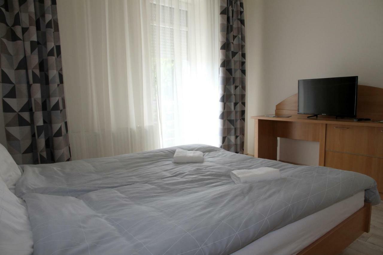 Aqua City Apartman Hajdúszoboszló Extérieur photo